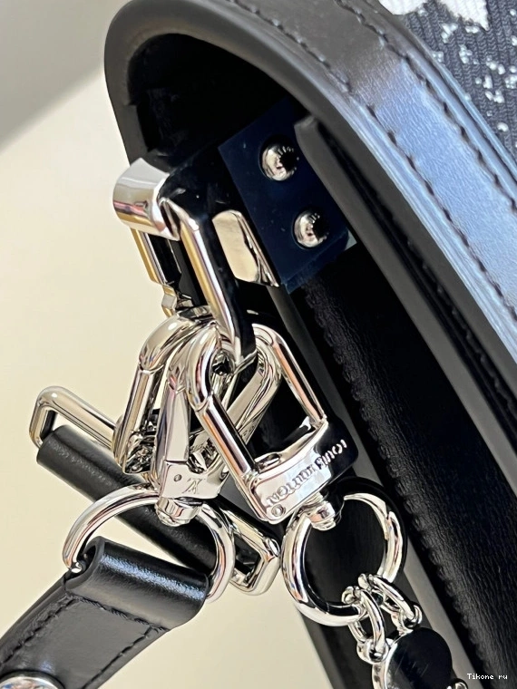 Affordable LOUIS MM DAUPHINE VUITTON 0722